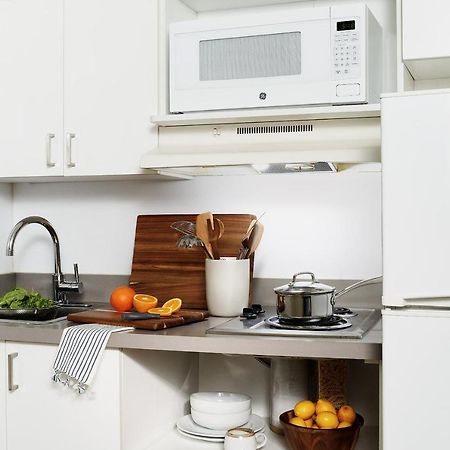 Intown Suites Extended Stay Raleigh Nc- Capital Blvd Bagian luar foto