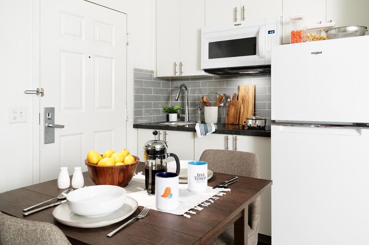 Intown Suites Extended Stay Raleigh Nc- Capital Blvd Bagian luar foto