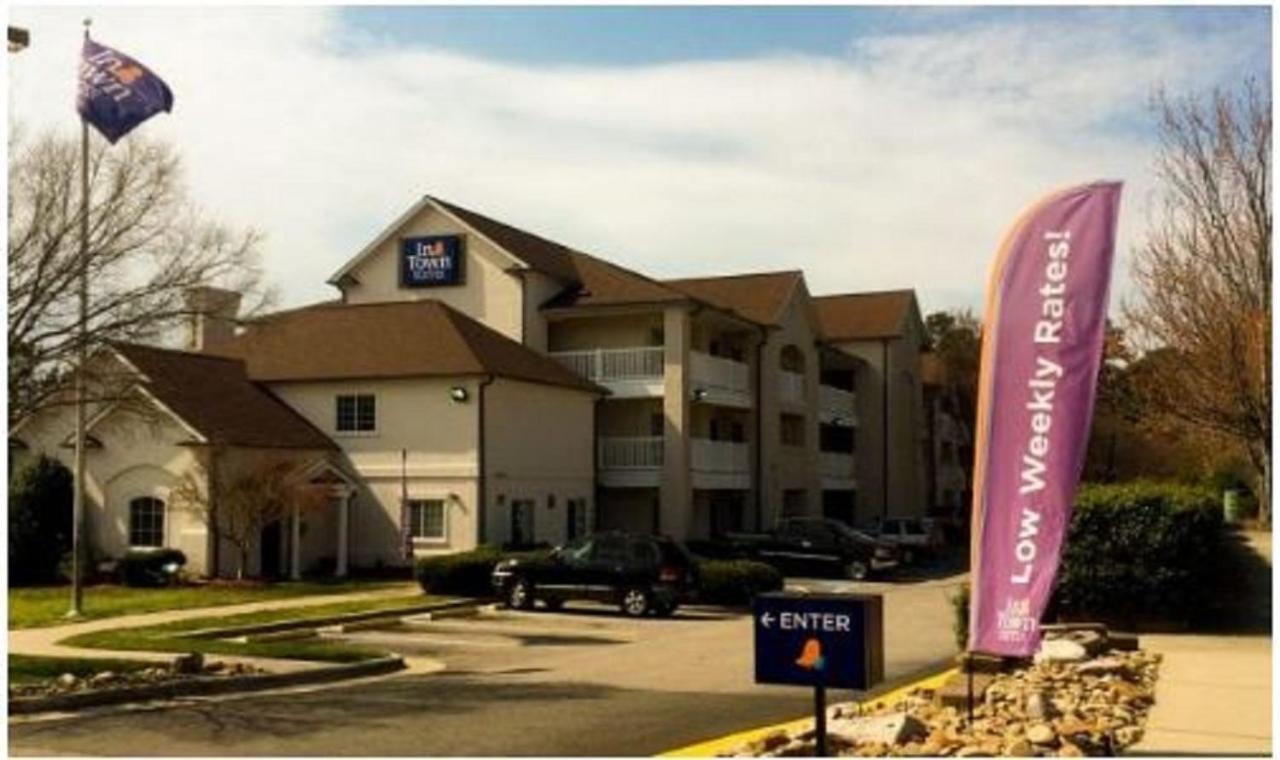 Intown Suites Extended Stay Raleigh Nc- Capital Blvd Bagian luar foto